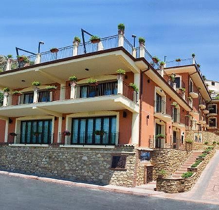 Agostiniana Hotel Santa Teresa Di Riva Exteriér fotografie