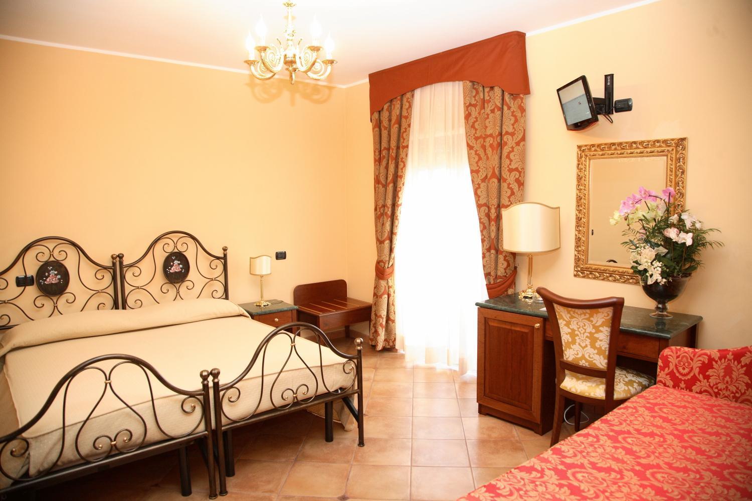 Agostiniana Hotel Santa Teresa Di Riva Exteriér fotografie